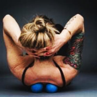XL Yin Yoga met Ballen!