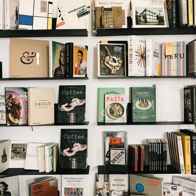 Cursus: Literatuur hardop 'Rijneveld, Armando, Gezelle'